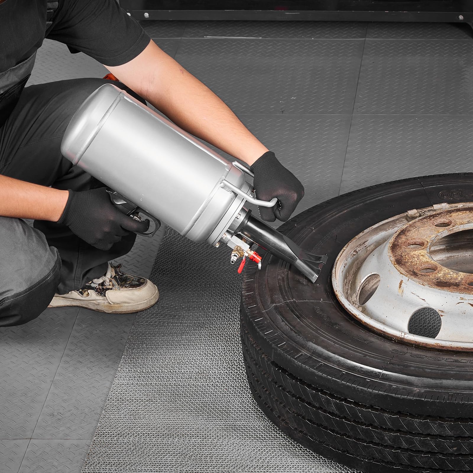 VEVOR action shot using the bead seater on an SUV wheel for fast seating