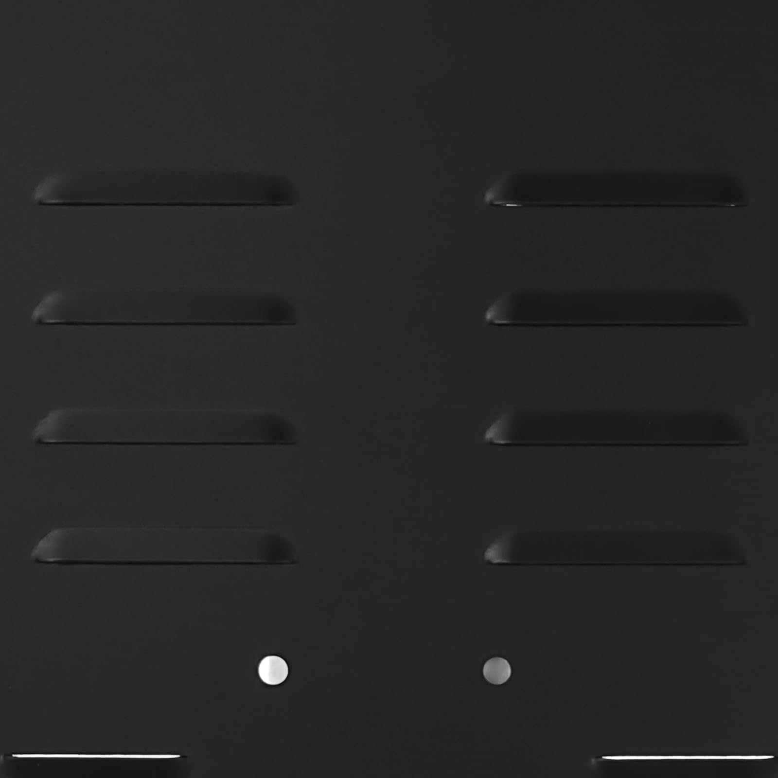 VEVOR black powdercoat finish highlighting corrosion resistance benefit