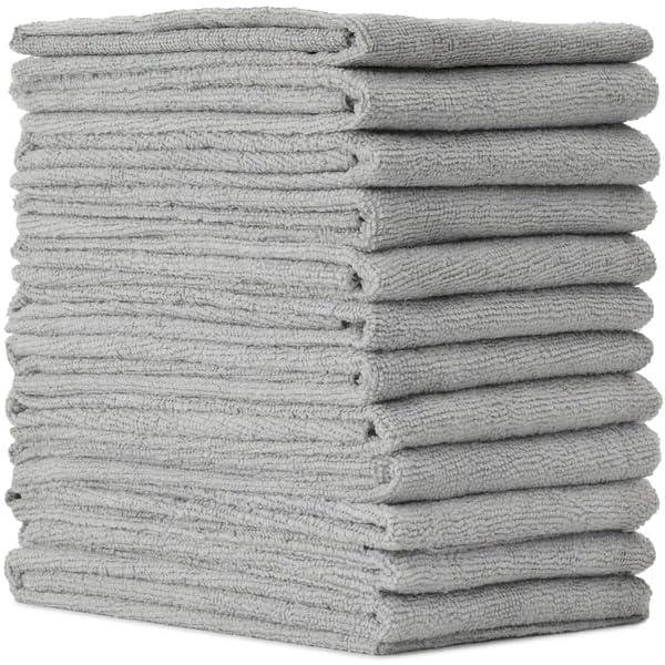 VIKING front packaging showing 12-pack utility towels and clear quantity benefit