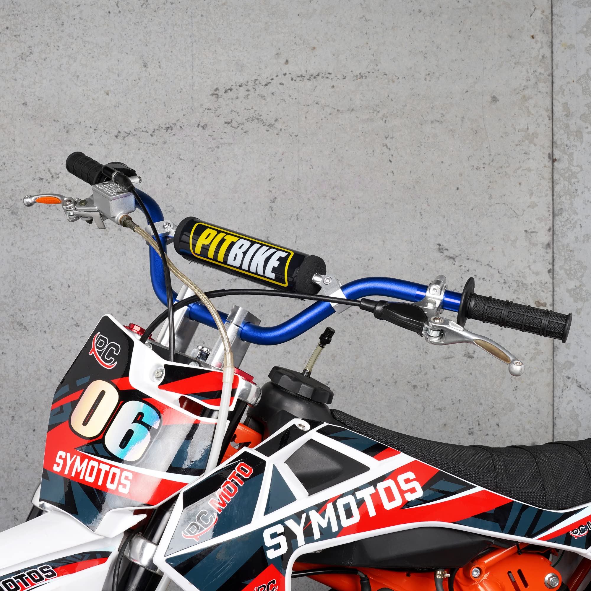WEIYINGSI handlebar next to hand for scale showing compact, lightweight construction