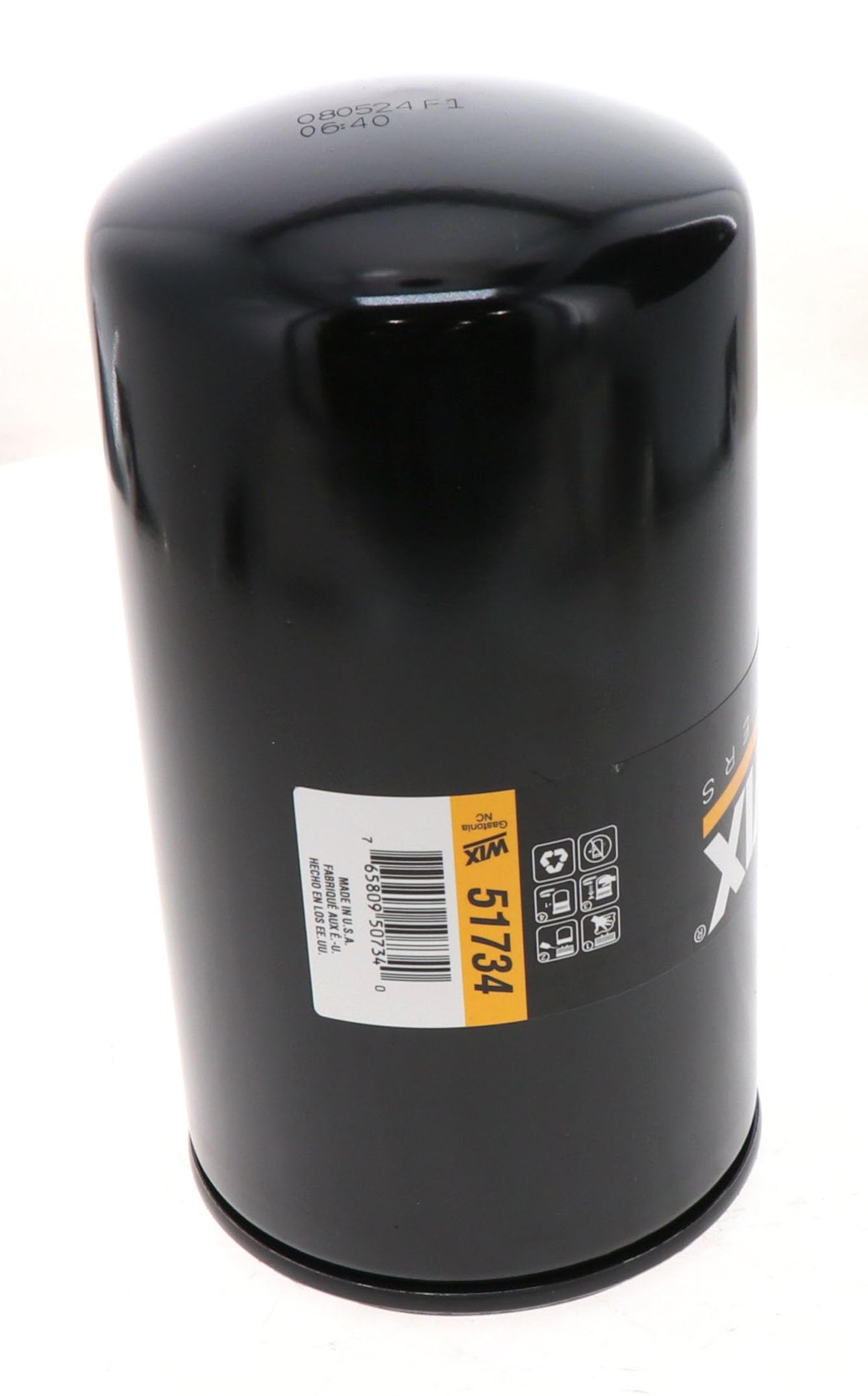 WIX 51734 synthetic-blended media close-up showing high dirt capture