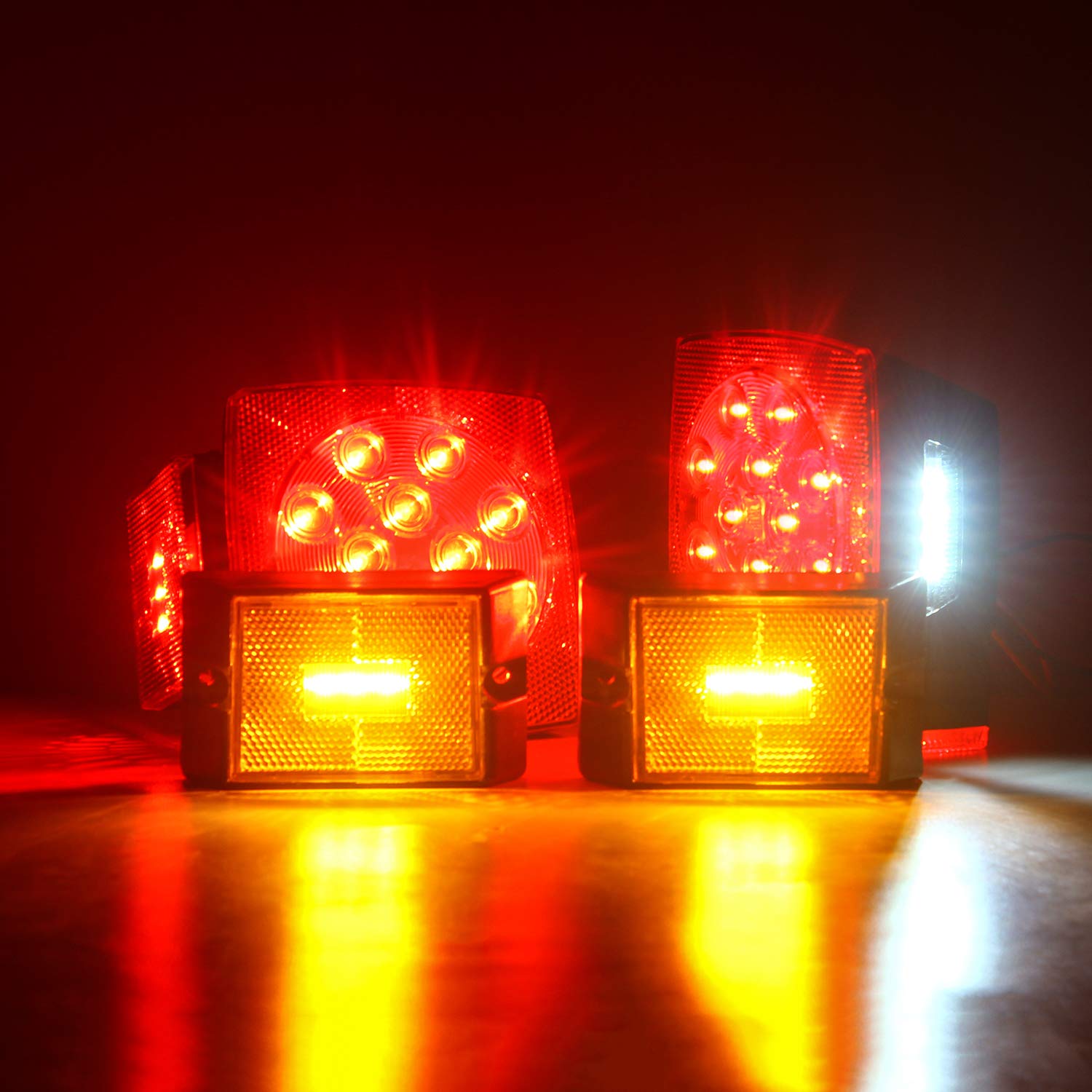 WoneNice amber LED marker close-up highlighting clear side signaling