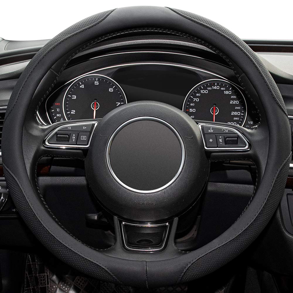 Xizopucy installed on Prius steering wheel illustrating secure fit and comfort