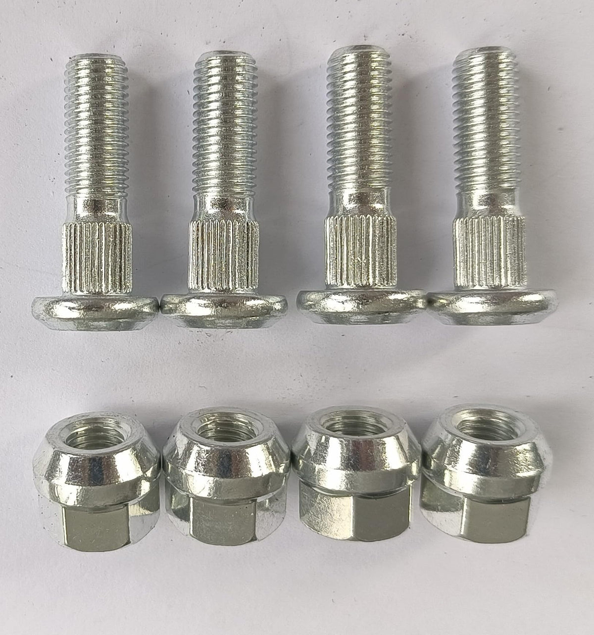 XYUJIE front packaging showing studs and nuts and clear fitment benefit
