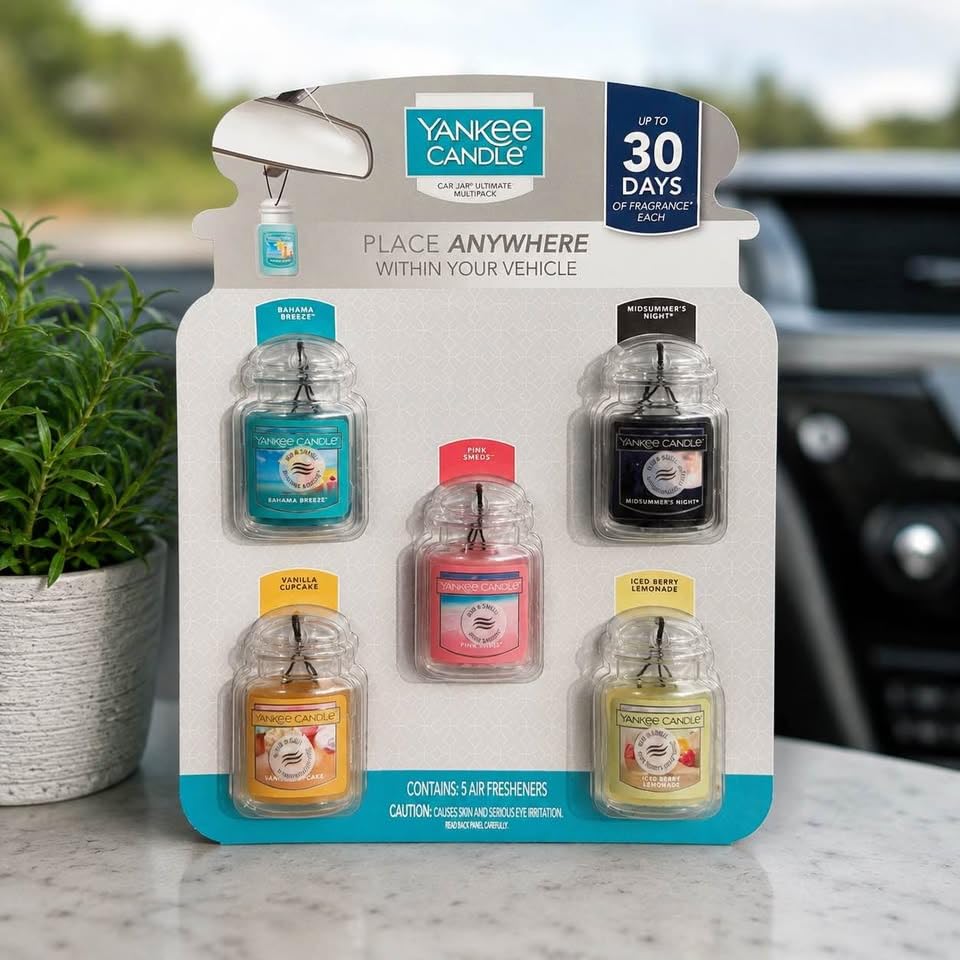 Yankee Candle Midsummer's Night label detail showing classic woodsy scent benefit