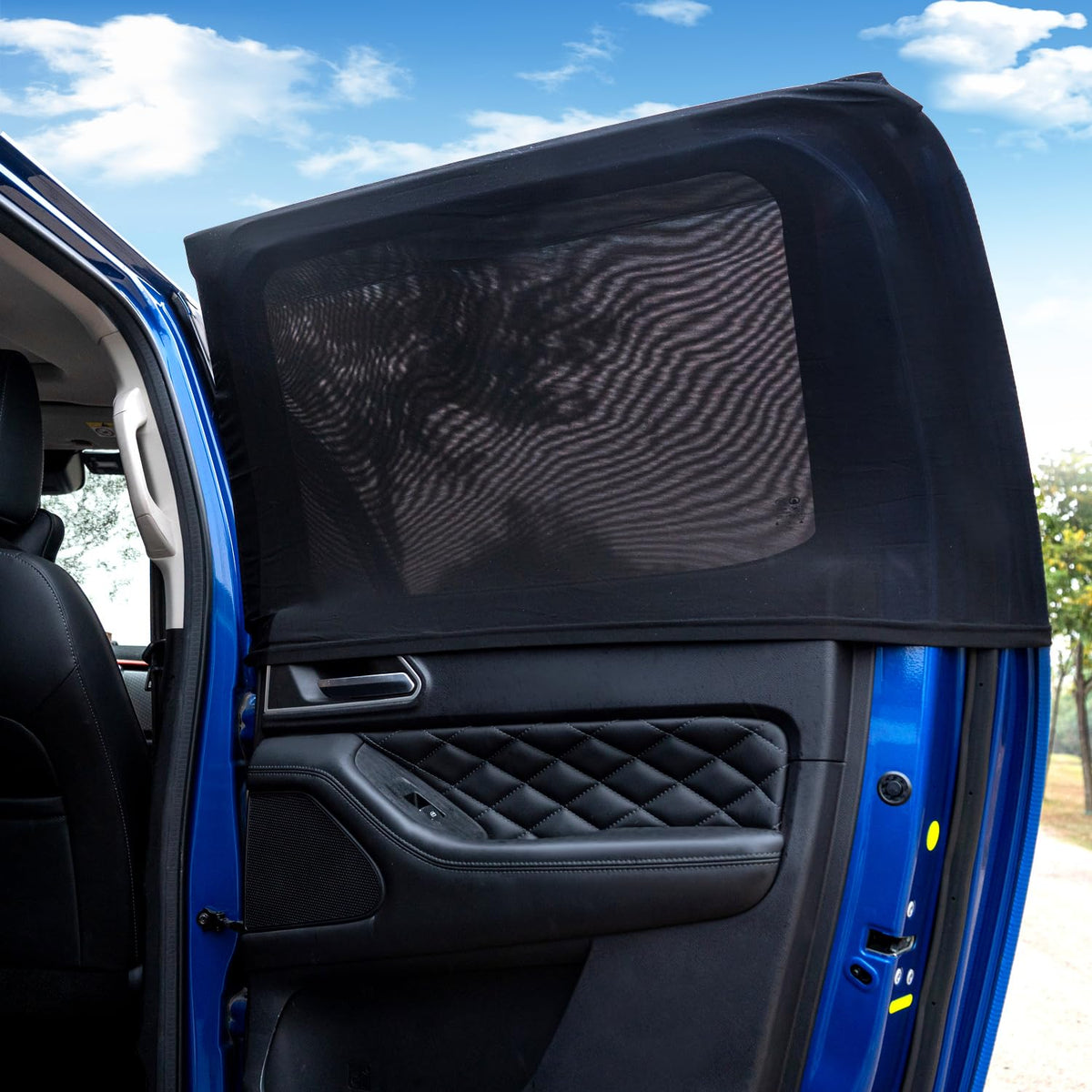 Yayalovehomee front packaging showing two rear-side window shades and benefits