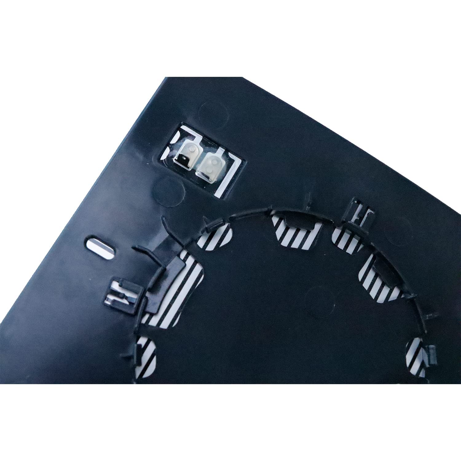 YMHHefy reflective surface showing clear field of view for better rear visibility