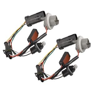 YzusGomumu wiring routed under truck lip demonstrating neat installation