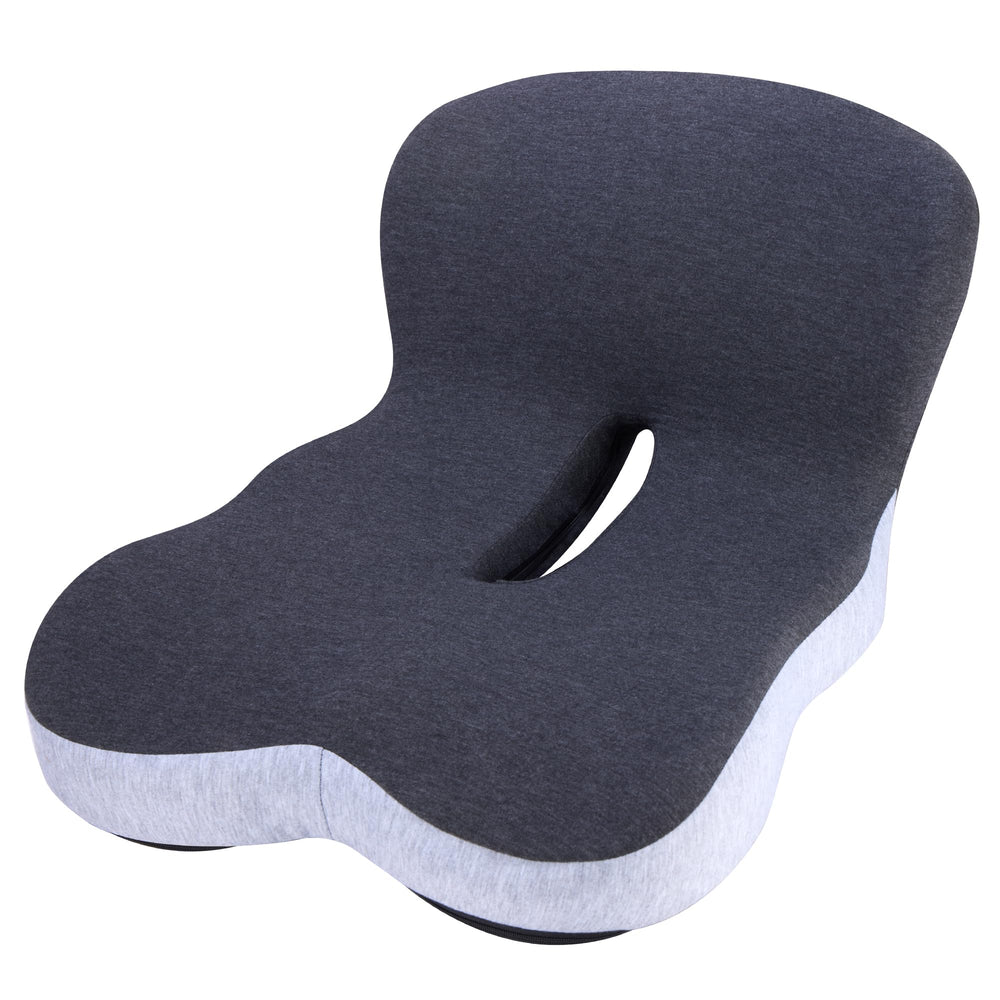 ZUAMEGU lifestyle shot of driver using cushion for longer comfort